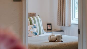 St. Margarets air bnb cottage