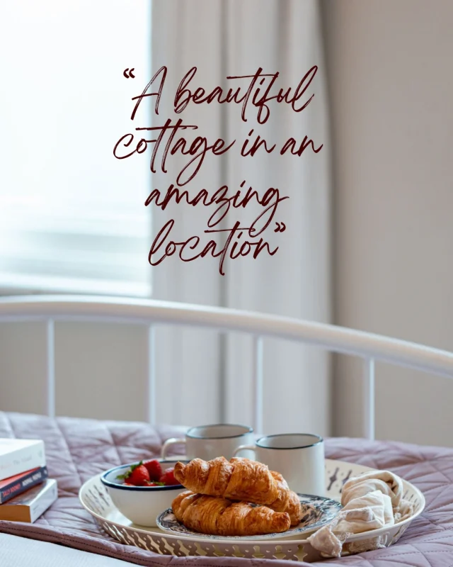 The House in Deal is a beautifully styled home in the heart of Deal with cosy corners, whitewashed floors and a private garden, all just minutes from the coast and those artisan cafes. 
No wonder availability is hard to come by!
For August we have just one 4 night gap left - could it be yours ☺️

🏡 The House in Deal
👤 Sleeps up to 4
🐶 Pets allowed
👶 All ages welcome 
🔗 In bio