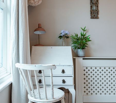 places to stay in deal