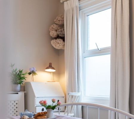 places to stay in deal