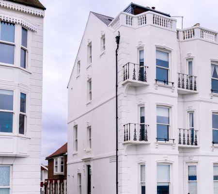 seaview stays in deal